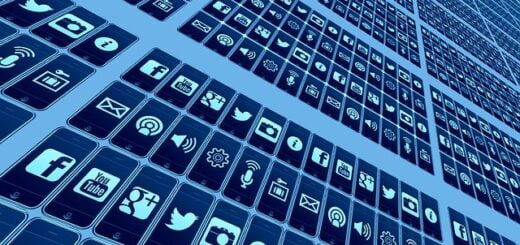 how to use logo submission for SEO